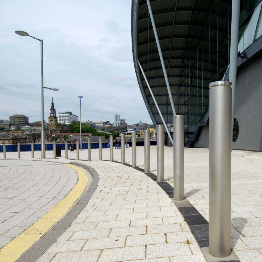 geo static bollards on public street